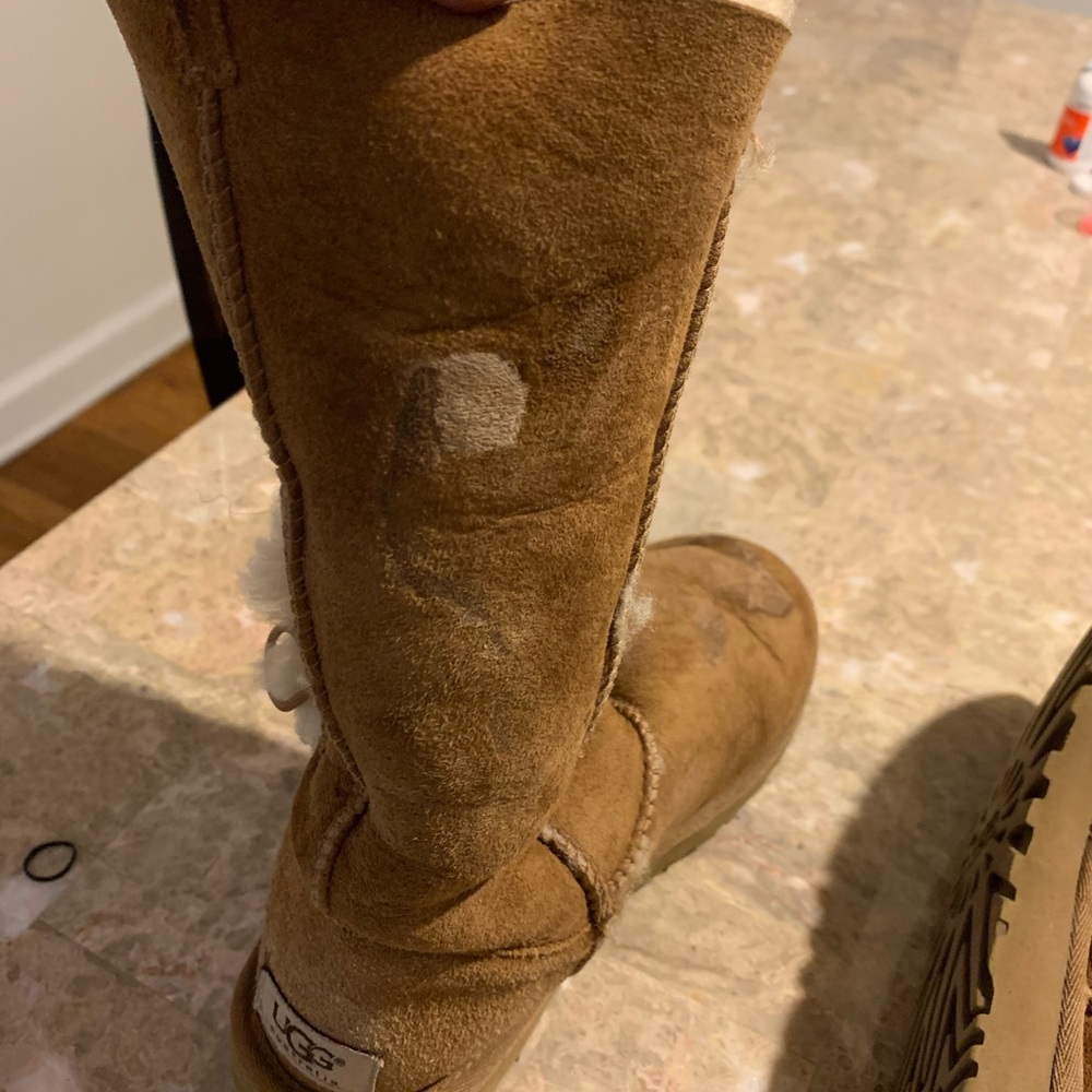 Uggs Bailey Button Tripplet - image 2